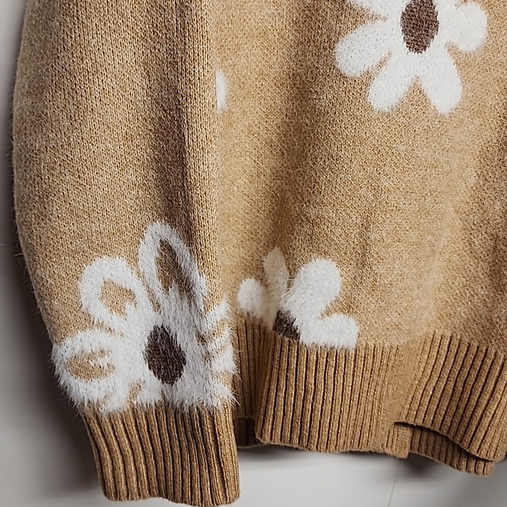 Dokotoo Tan & White Floral Button-down Cardigan Sweater Sz L Gardencore Adorable - Picture 7 of 10